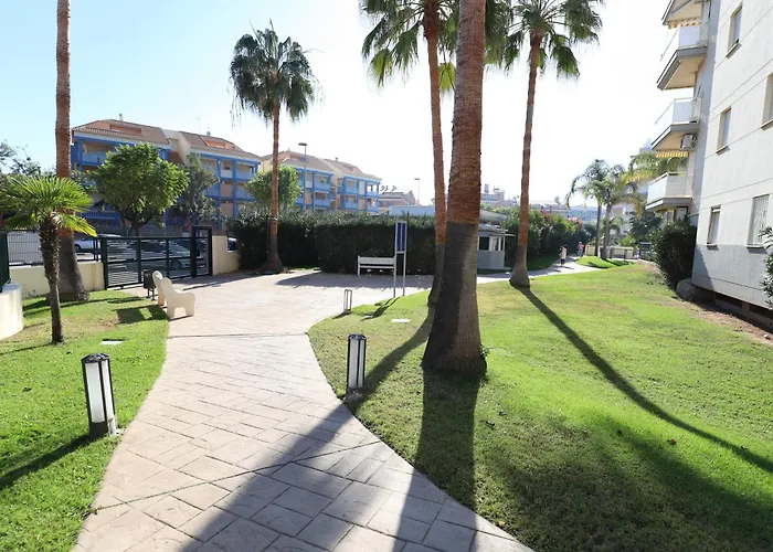 Atico Con Piscina En Excelente Urbanizacion By Hometels