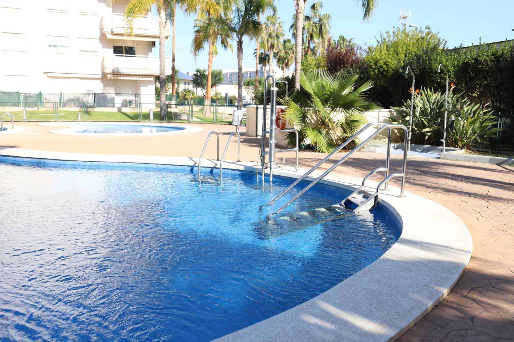 Atico Con Piscina En Excelente Urbanizacion By Hometels
