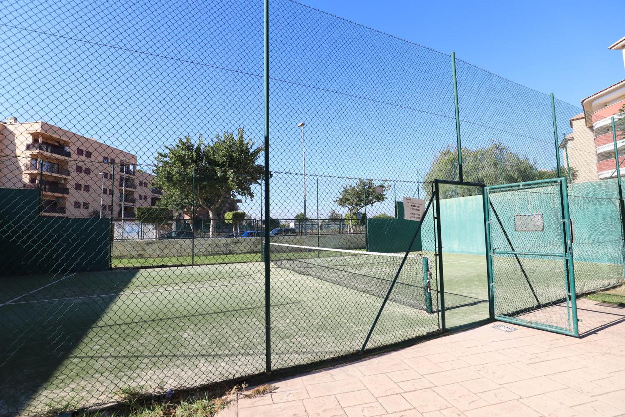 Atico Con Piscina En Excelente Urbanizacion By Hometels Canet d'En Berenguer